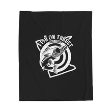 Load image into Gallery viewer, Fish on Target x BG Cobranded Blanket